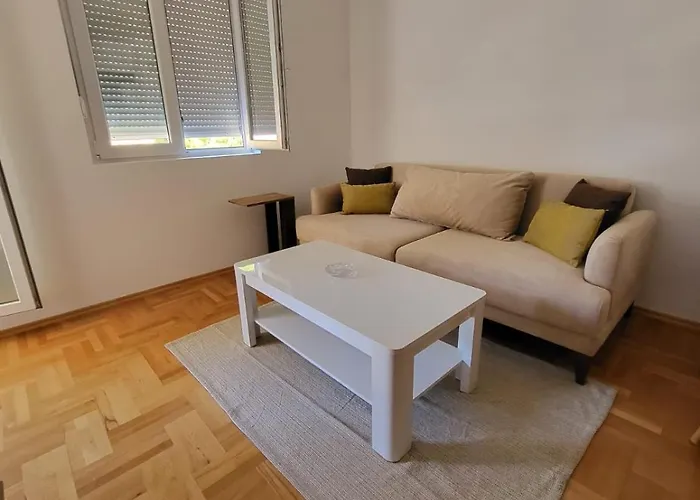 Apartman Sasa